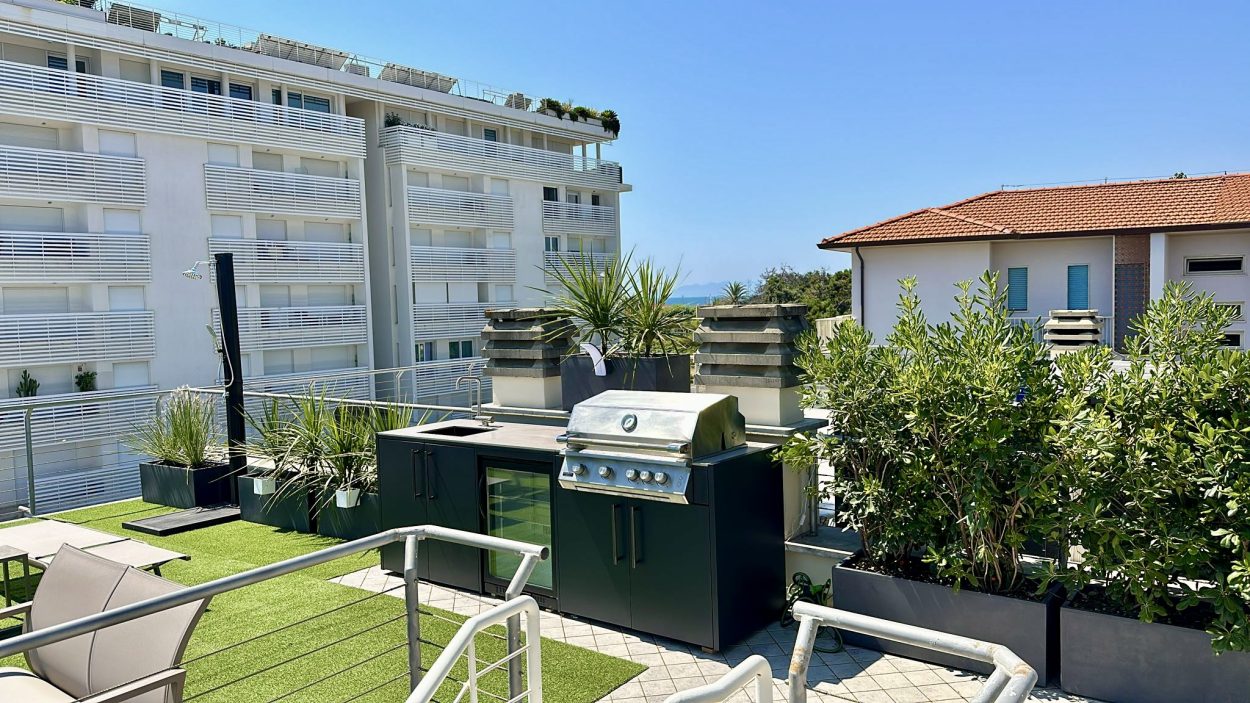 5d325159-43ee-4478-83dd-75474188a8de